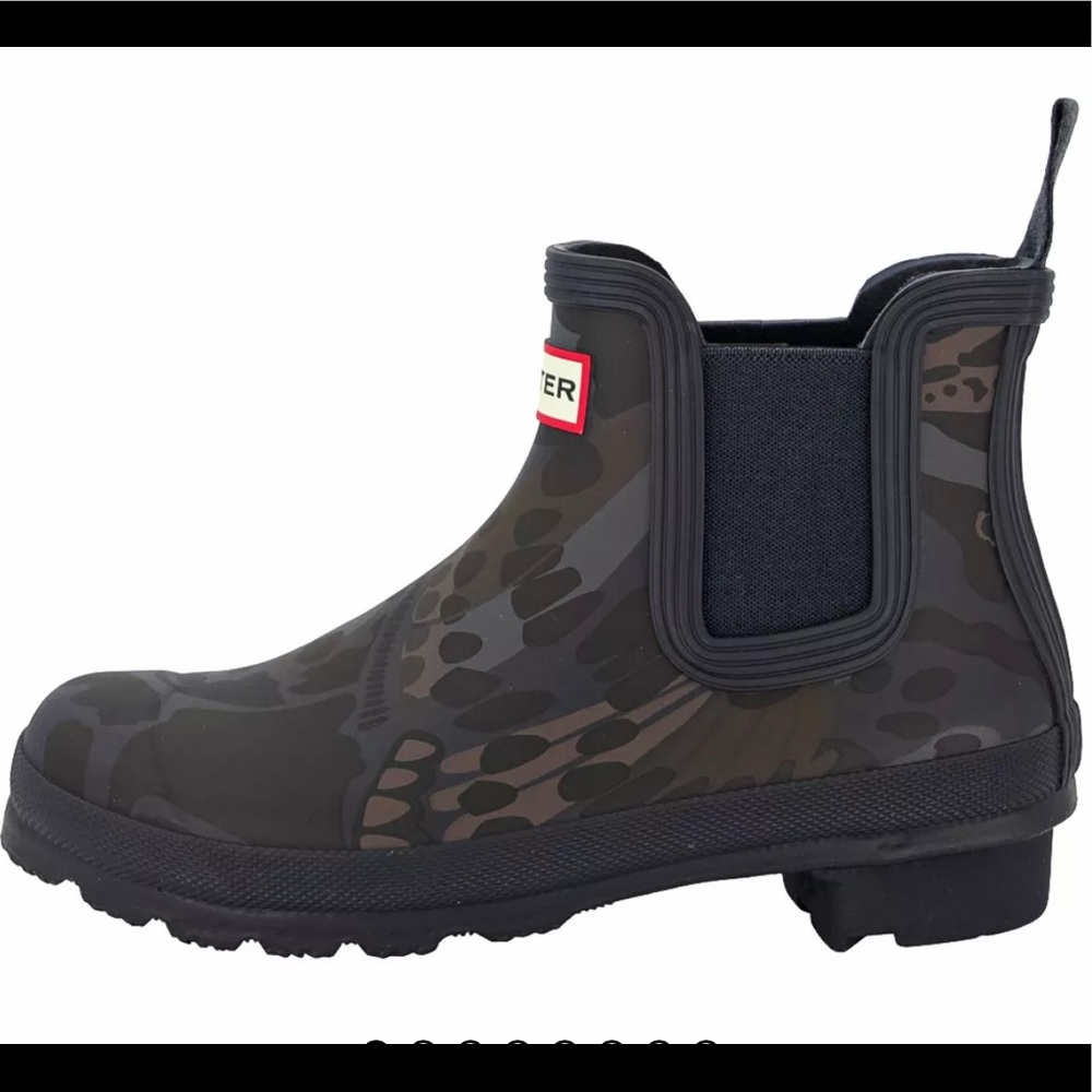 Hunter Wellies Butterfly Camo Navy Print Chelsea Boot, Sz 5